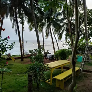 Bed & Breakfast Perch By The Sea